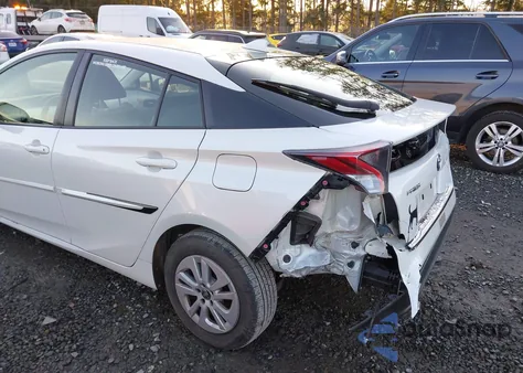 2016 Toyota Prius Two из США, поврежденный, VIN JTDKBRFU3G3520932